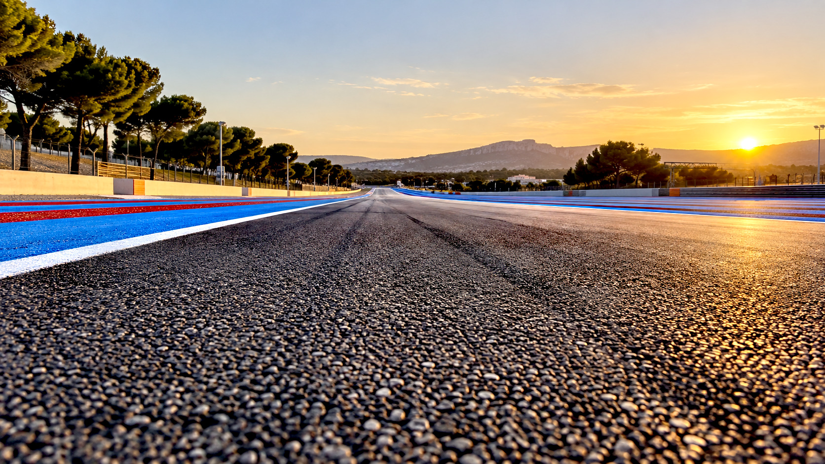 Ligne droite du Mistral, Circuit Paul Ricard