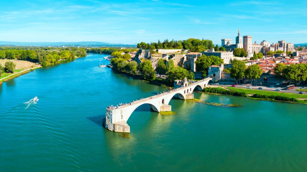 Pont Saint-Bénézet, pont d'Avignon sur le Rhône